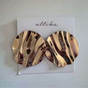 ettika Rose Gold Wavy Round Statement Earrings